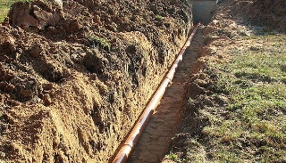Копка траншей для водопровода в Краснокаменске: цена за метр от 938 руб.